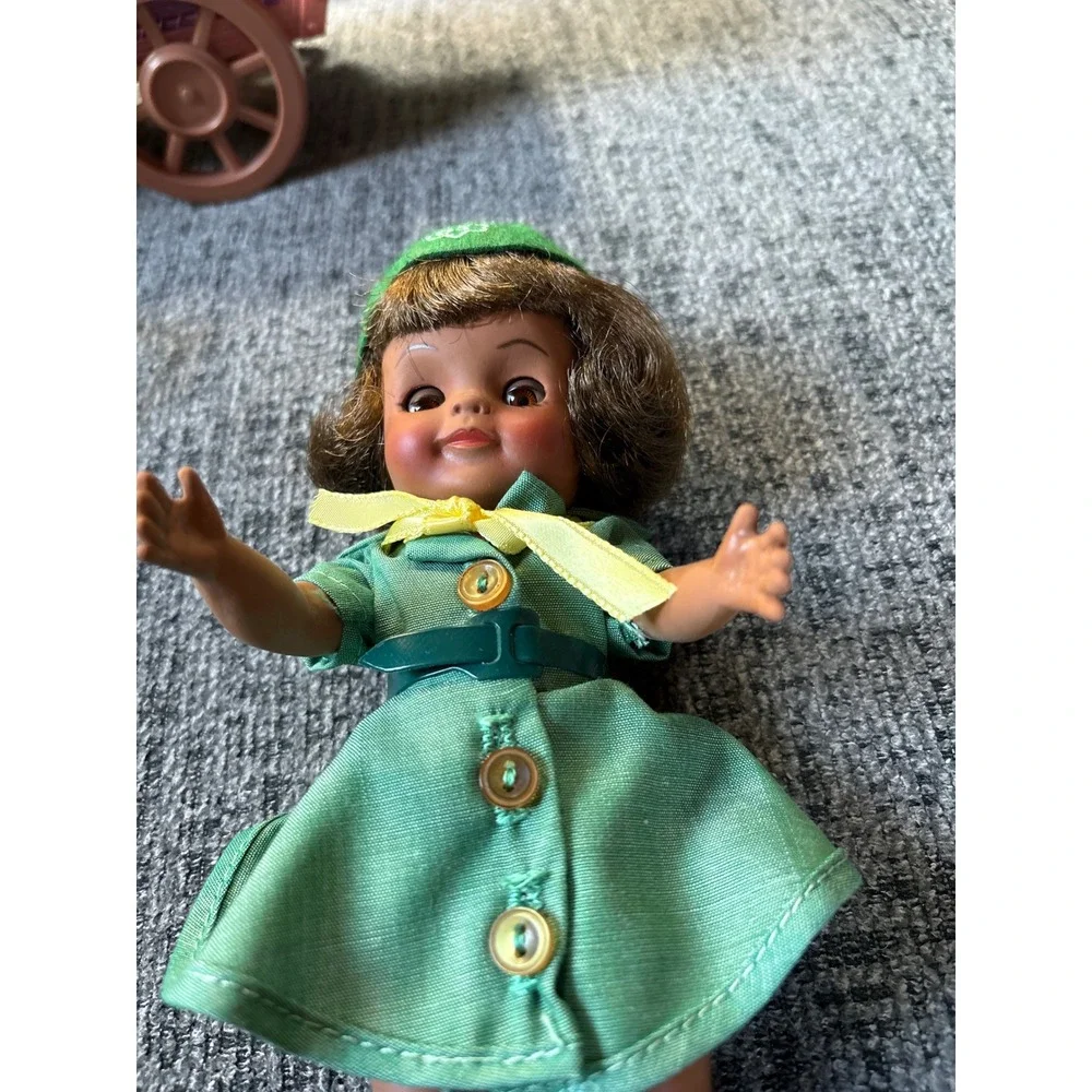 Vintage 1965 Effanbee Girl Scout Doll 8.5 Inch Green Uniform Original Box 1960s